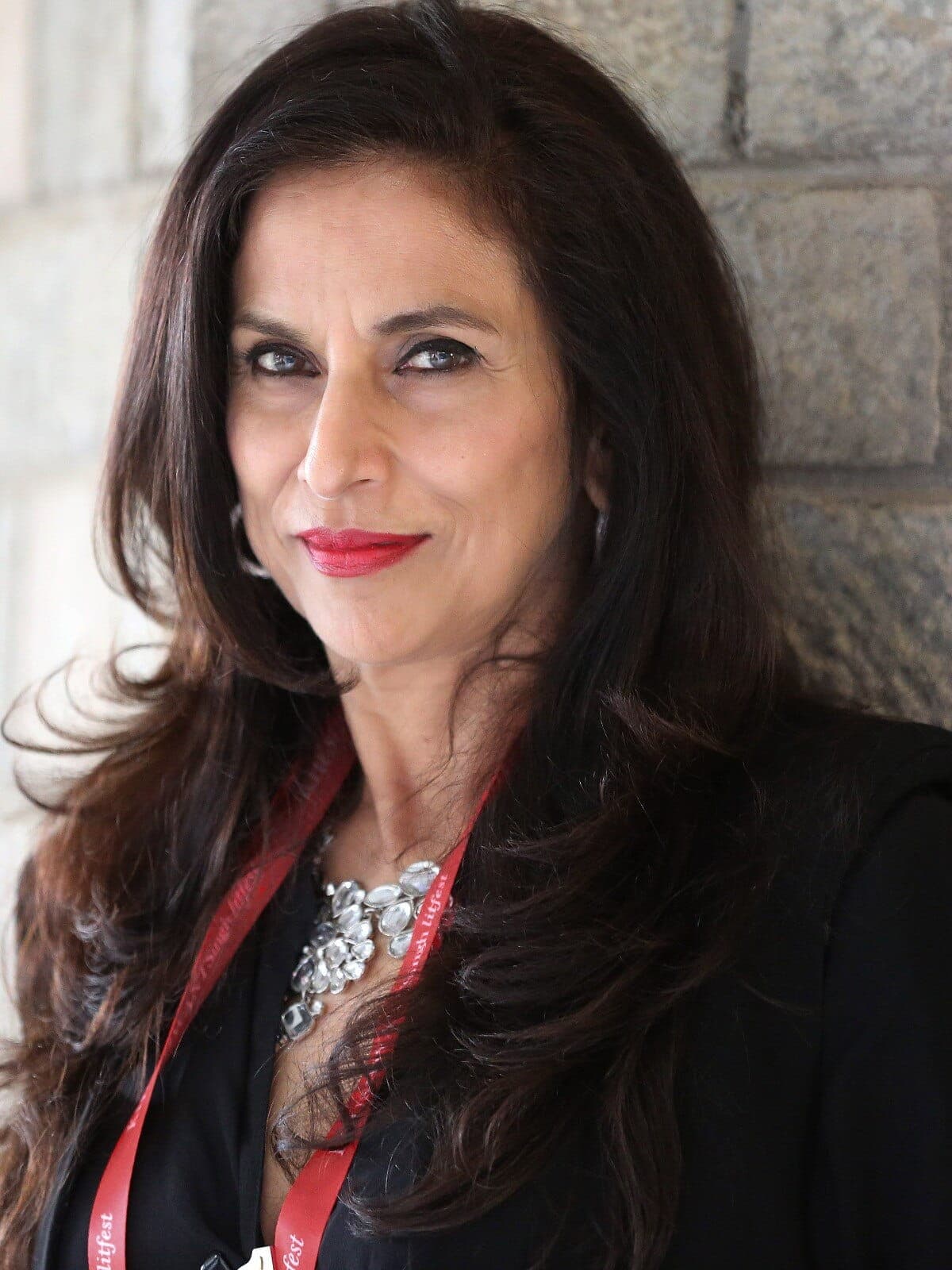 Shobhaa De
